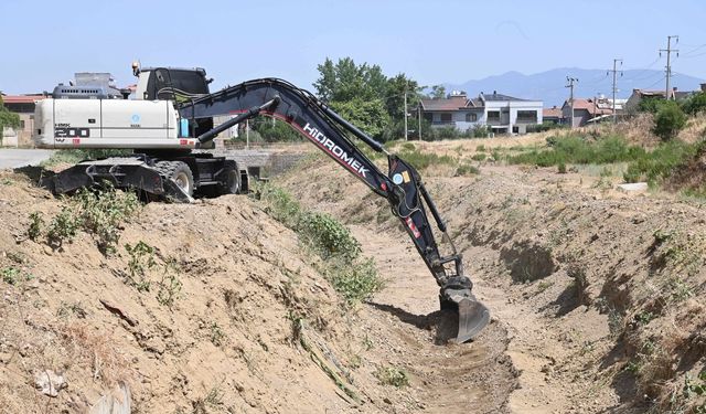 MASKİ Ergenekon Mahallesini sinekten ve kokudan kurtardı