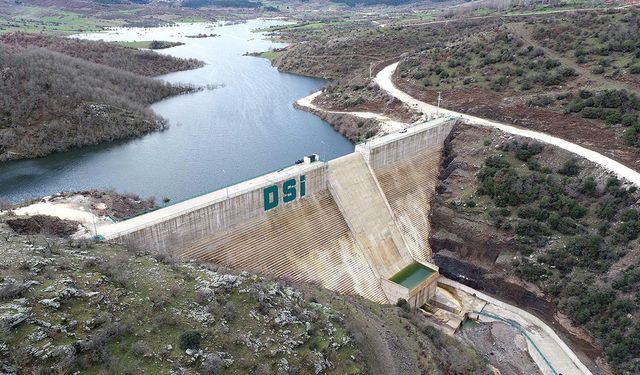 Kelebek Barajı’ndan 12 bin dekar araziye ilk kez su verildi