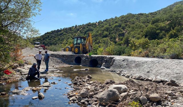 Yunusemre'de köy yollarında ulaşım kolaylaşıyor