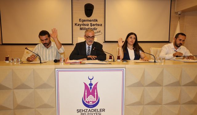 Şehzadeler Belediye Meclisinde 25 madde karara bağlandı