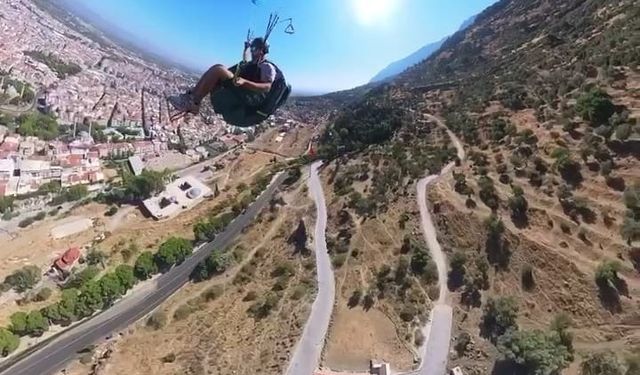 Spil Dağı'ndan Manisa Kalesine tarihi atlayış