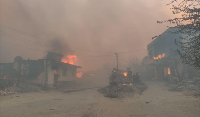 CHP'li Başkan Özalper'den Gördes için yardımlaşma çağrısı