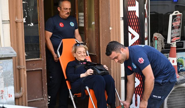 Büyükşehirden vatandaşlara hasta nakil ambulansı hizmeti