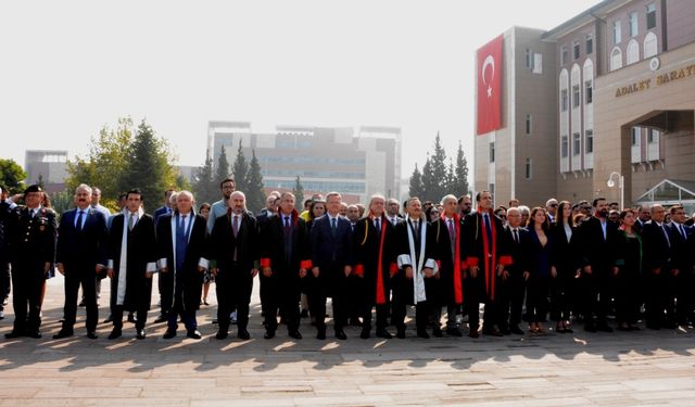 Manisa'da adli yıl düzenlenen törenle başladı