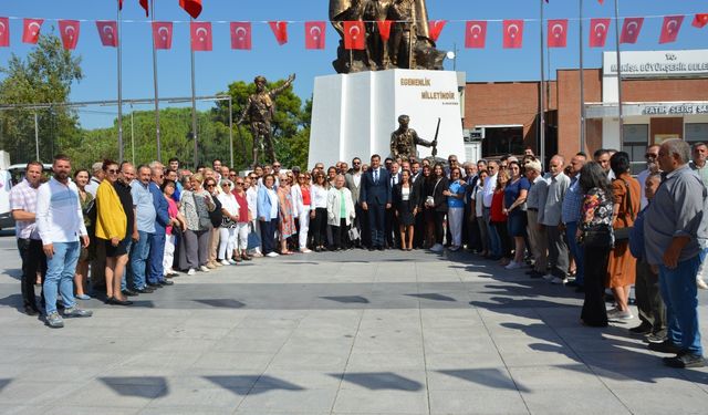 CHP Manisa İl Başkanlığı kuruluşlarının 101. yılını kutladı