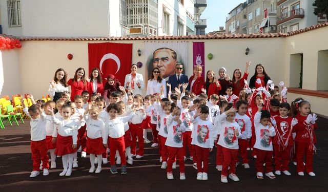 Şehzadeler'in miniklerinde cumhuriyet heyecanı