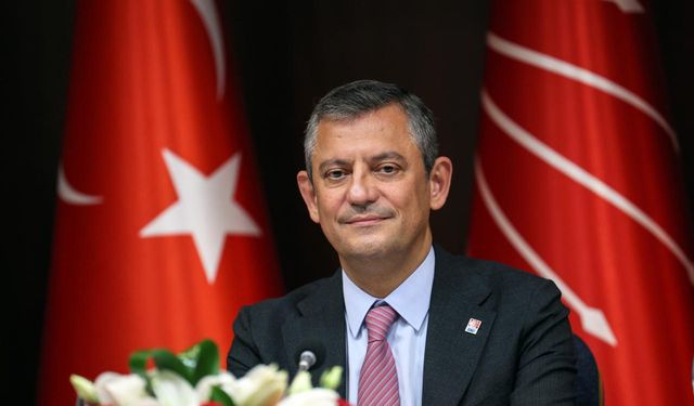 CHP Lideri Özel memleketi Manisa'da konsere katılacak