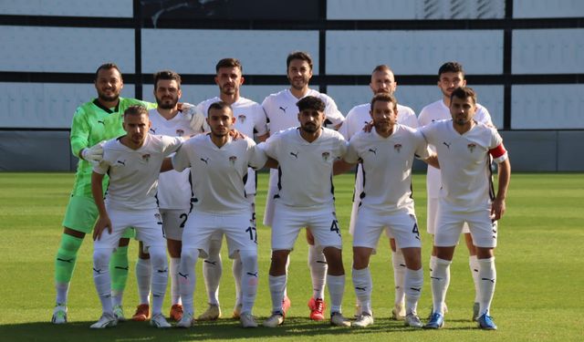 Manisaspor, Barbarosspor'u kolay geçti