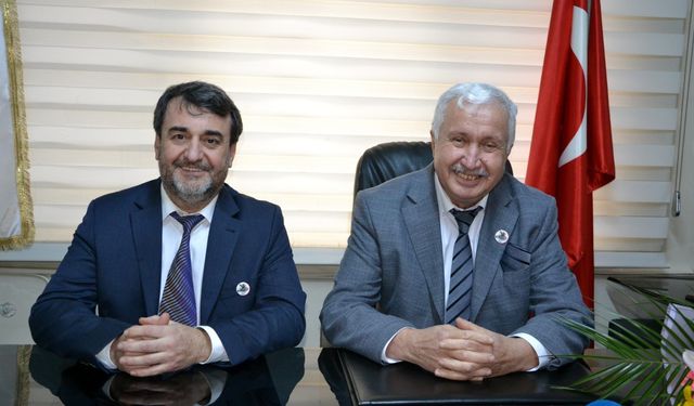 Mehmet Akgül 19 yıllık koltuğunu devretti