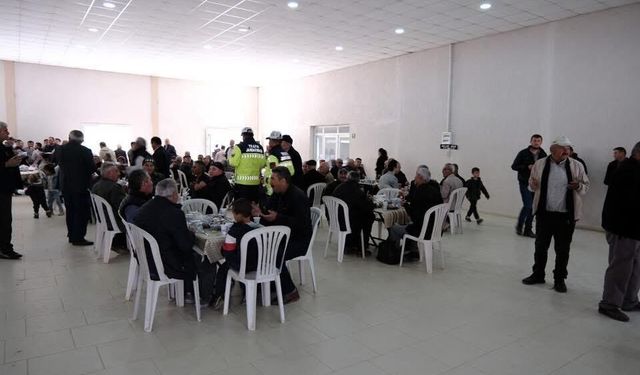 Sarıgöl’de vatandaşlar yağmur duasına çıktı