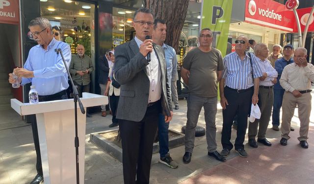 Alaşehir CHP'den Özel'e yapılan saldırıya tepki