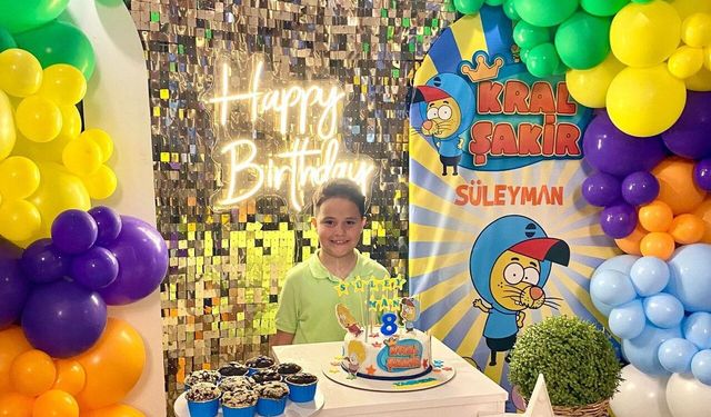 Manisa'da şehit oğluna doğum günü sürprizi