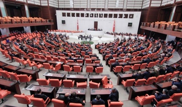 Bazı kamu kurumlarına 35 yaş sınırı getirildi