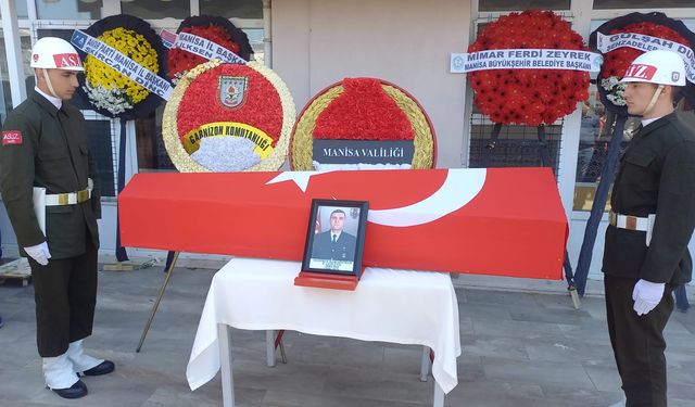 Manisalı Uzman Çavuş Karaduman son yolculuğuna uğurlandı