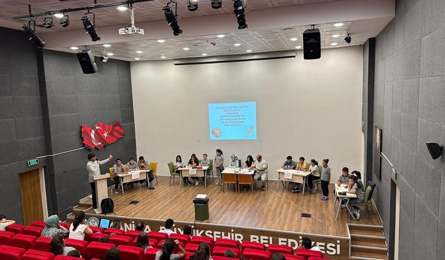 Sarıgöllü öğrencilerin bilgi yarışması heyecanı