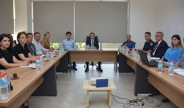 Salihli'de kadına yönelik şiddet masaya yatırıldı