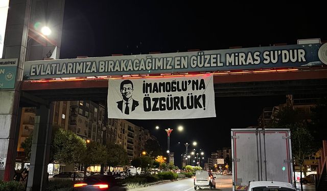 CHP’li gençlerden “İmamoğlu’na Özgürlük” mesajı