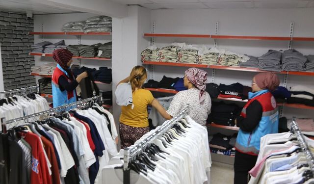 Şehzadeler'de 40 bin ürün ihtiyaç sahibine ulaştırıldı