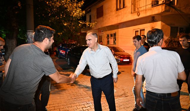 Vali Özkan depremden etkilenen bölgeleri inceledi