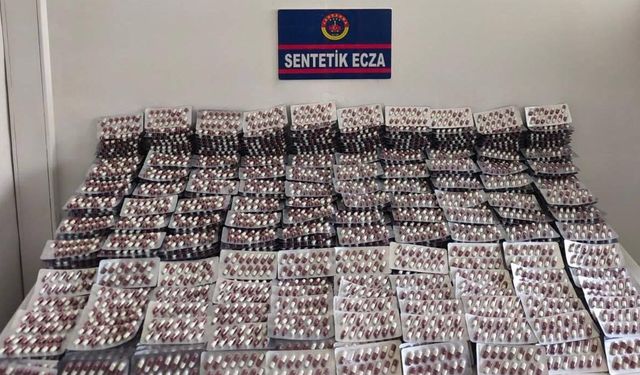 Turgutlu gişelerinde 19 bin 376 adet sentetik hap ele geçirildi