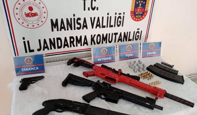 Manisa'da eğlence mekanı operasyonu