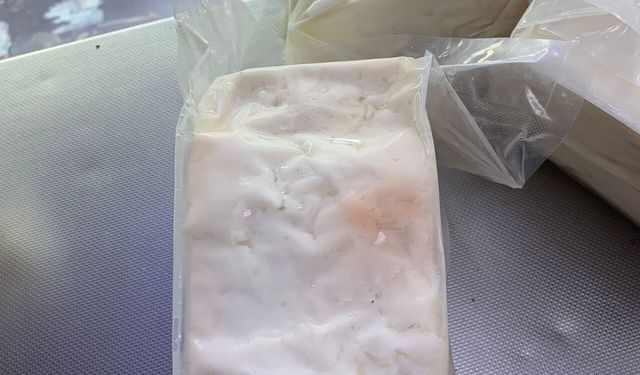 Manisa’da 49 kilo bozuk peynir ele geçirildi