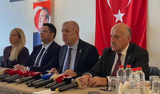 Ümit Özdağ'dan Manisa'da dikkat çeken çıkış