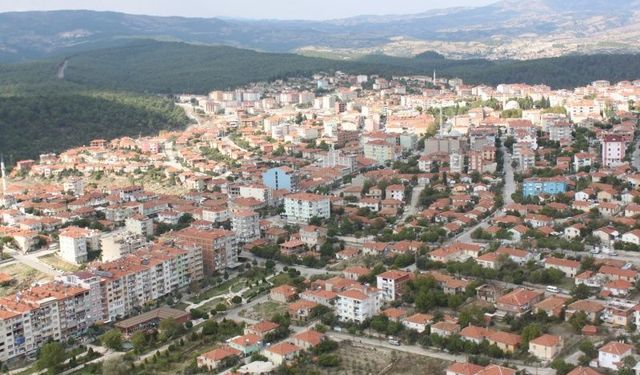 Gördes sallanıyor, endişe büyüyor!