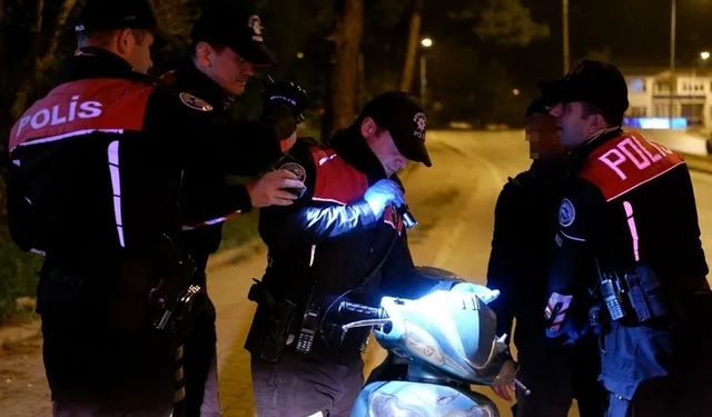 Şüphe üzerine durdurulan şahıstan uyuşturucu çıktı