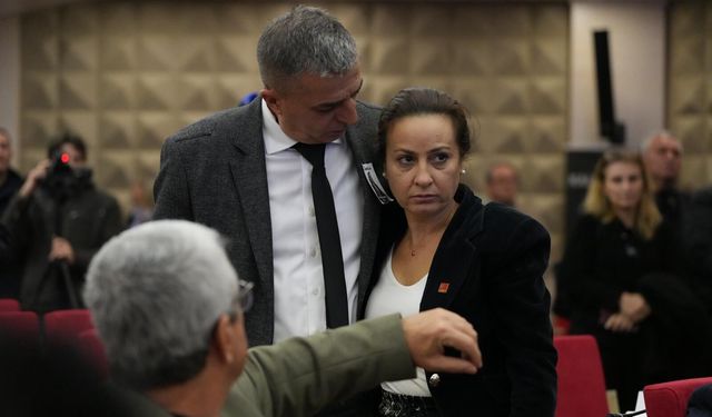 Özalper’den MHP ve İYİ Parti’ye teşekkür: “AKP’nin tutumunu kamuoyuna bırakıyorum”