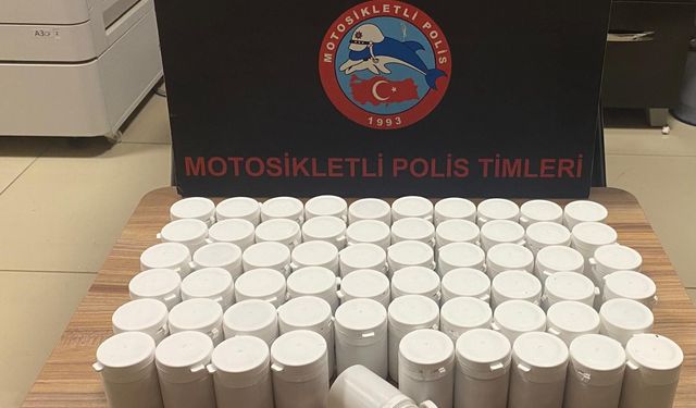 Manisa'da binlerce uyuşturucu hapla yakalanan zanlı tutuklandı