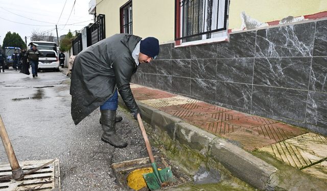 Manisa'da kanalizasyon hatları temizlendi