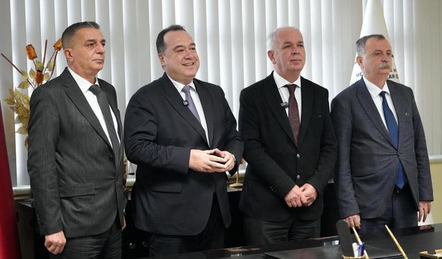 Manisa'daki pazaryerleri modern bir görünüme kavuşuyor