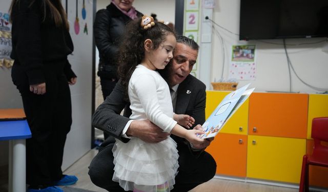 Minikler karne heyecanını Başkan Şimşek'le yaşadı