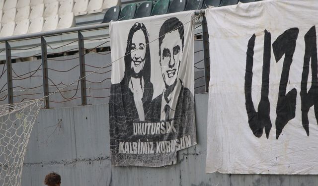 Manisaspor, Başkan Zeyrek ve Durbay'ı unutmadı