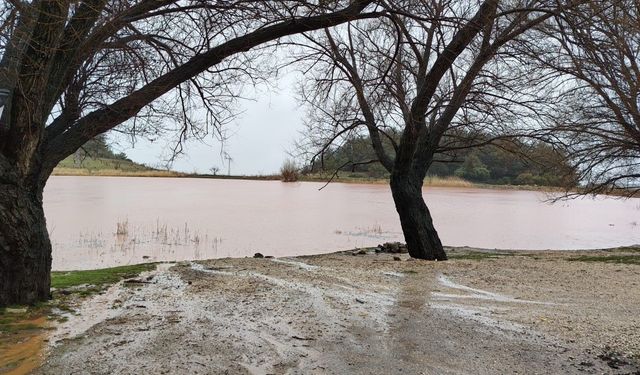 Spil Dağı'ndaki kuruyan Sülüklü Göl yeniden doldu