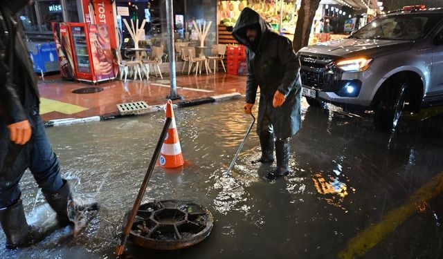 MASKİ'den bin kişilik yağmur mesaisi