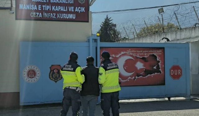 Manisa'da 21 yıl hapisle aranan şahıs yakalandı