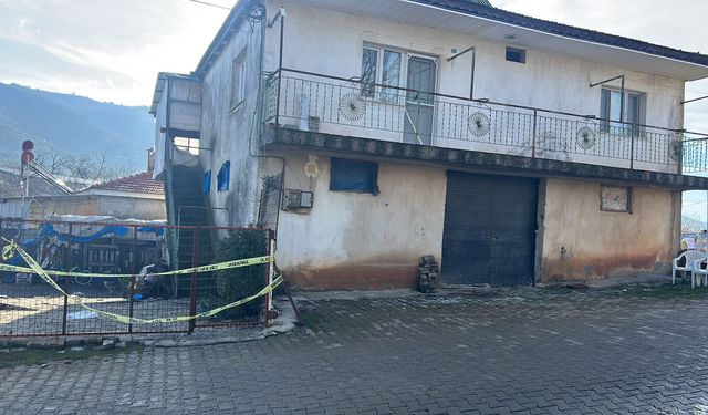 Manisa’da aile katliamı: Boşanma aşamasındaki eşini ve 3 kişiyi öldürdü!