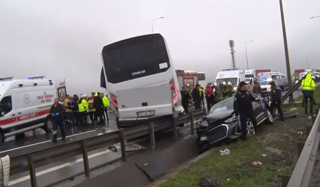 Polis servis aracı kaza yaptı: 1 polis şehit oldu!