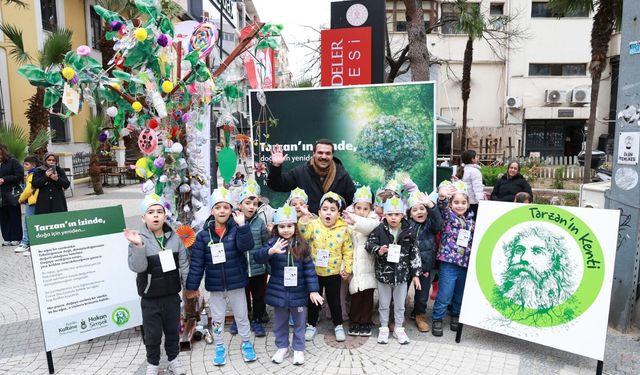 Spil’den toplanan atıklar “Atık Ağacı”na dönüştü