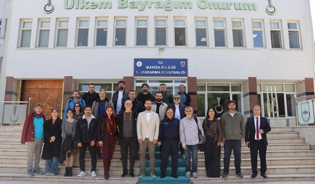 Manisa Gazeteciler Cemiyeti'nden İl Jandarma Komutanı Şen'e ziyaret
