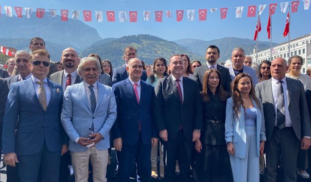 Manisa Mesir Macunu Festivali başladı