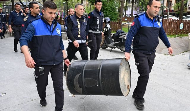 Manisa'daki kaldırım işgallerine Büyükşehir'den sıkı denetim