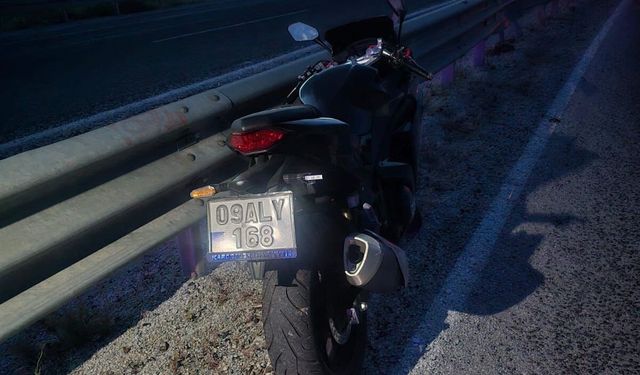 Manisa'da motosiklet bariyerlere çarptı: 1 ölü!
