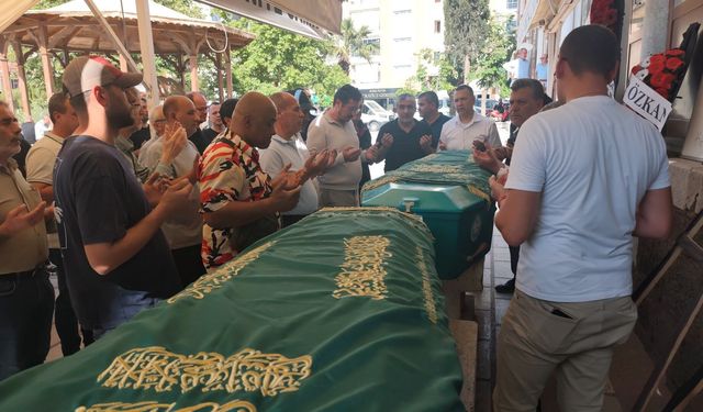Manisa’nın sevilen iki esnafından acı veda
