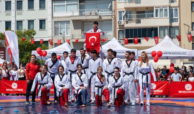 Manisa’da 19 Mayıs coşkuyla kutlandı