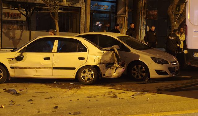 Manisa'da alkollü sürücü 13 aracı biçti