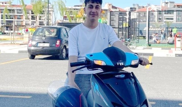 Manisa'da 15 yaşındaki çocuk motosiklet kazasında hayatını kaybetti