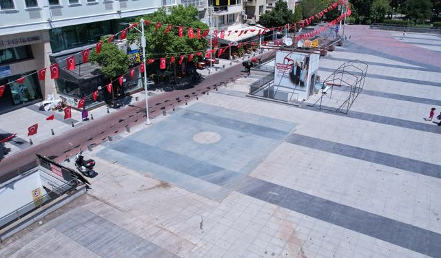 İşgale geçit yok! Kentin meydanları Manisalılara geri veriliyor
